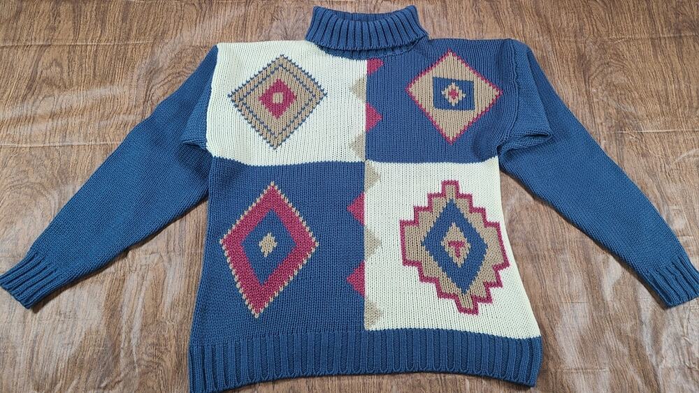 VTG Country Suburbans Women's Med Southwestern Design Knit Sweater High Neck